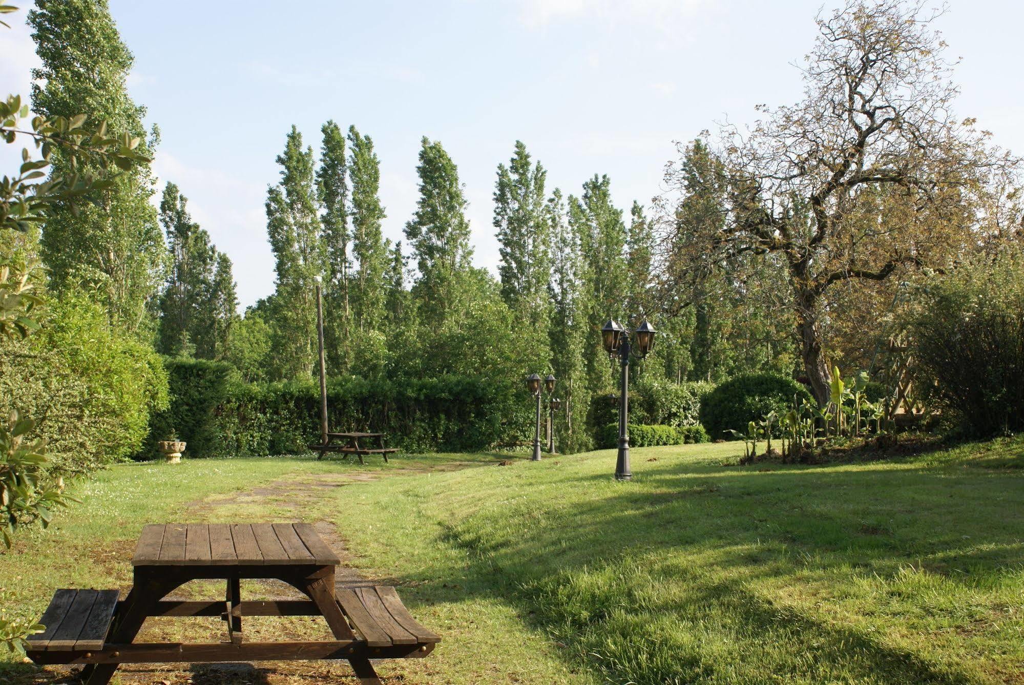 Hotel Restaurant La Verperie Sarlat-la-Canéda Dış mekan fotoğraf