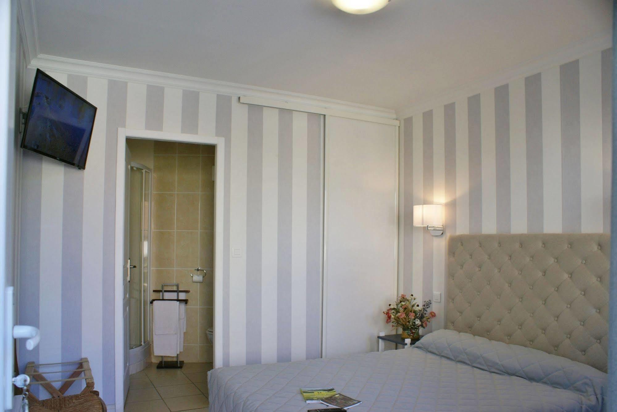 Hotel Restaurant La Verperie Sarlat-la-Canéda Dış mekan fotoğraf