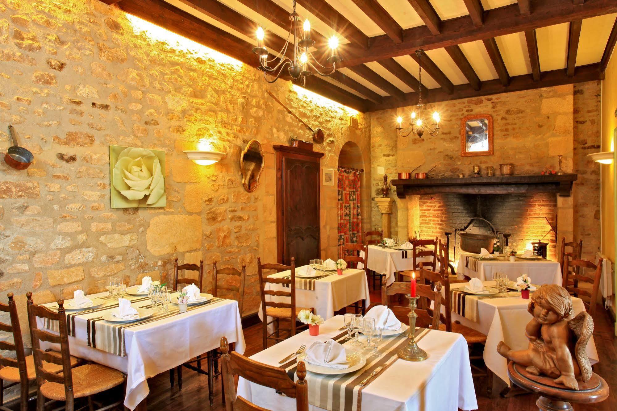 Hotel Restaurant La Verperie Sarlat-la-Canéda Dış mekan fotoğraf